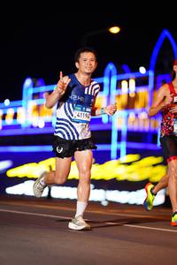 BIB: 41194
                            <button type="button" onclick="openModal(22831719)" class="btn btn-primary btn-sm float-right btn-popup" data-toggle="modal" data-target=".modal-high-quality">
                        <i class="fas fa-shopping-cart"></i> Add to Cart
                    </button>
                                            <button type="button" onclick="isThisMe(22831719, true)" class="btn btn-success btn-sm float-right btn-popup btn-isme hidden" data-toggle="tooltip" data-placement="bottom" title="นี่คือรูปของคุณใช่ไหม คลิกที่นี่เพื่อเอาเข้าอัลบั้ม">
                        <i class="fas fa-plus"></i> Add to album
                    </button>
                    <button type="button" onclick="isThisMe(22831719, false)" class="btn btn-warning btn-sm float-right btn-popup btn-isnotme hidden">
                        <i class="fas fa-ban"></i> Remove from album
                    </button>